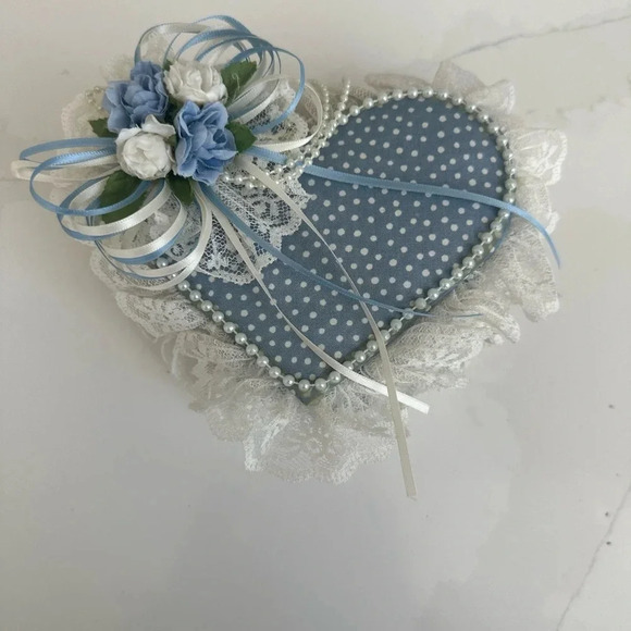 Victorian Cottagecore Heart Lace Fabric Jewelry Trinket Box home decor - Picture 1 of 3